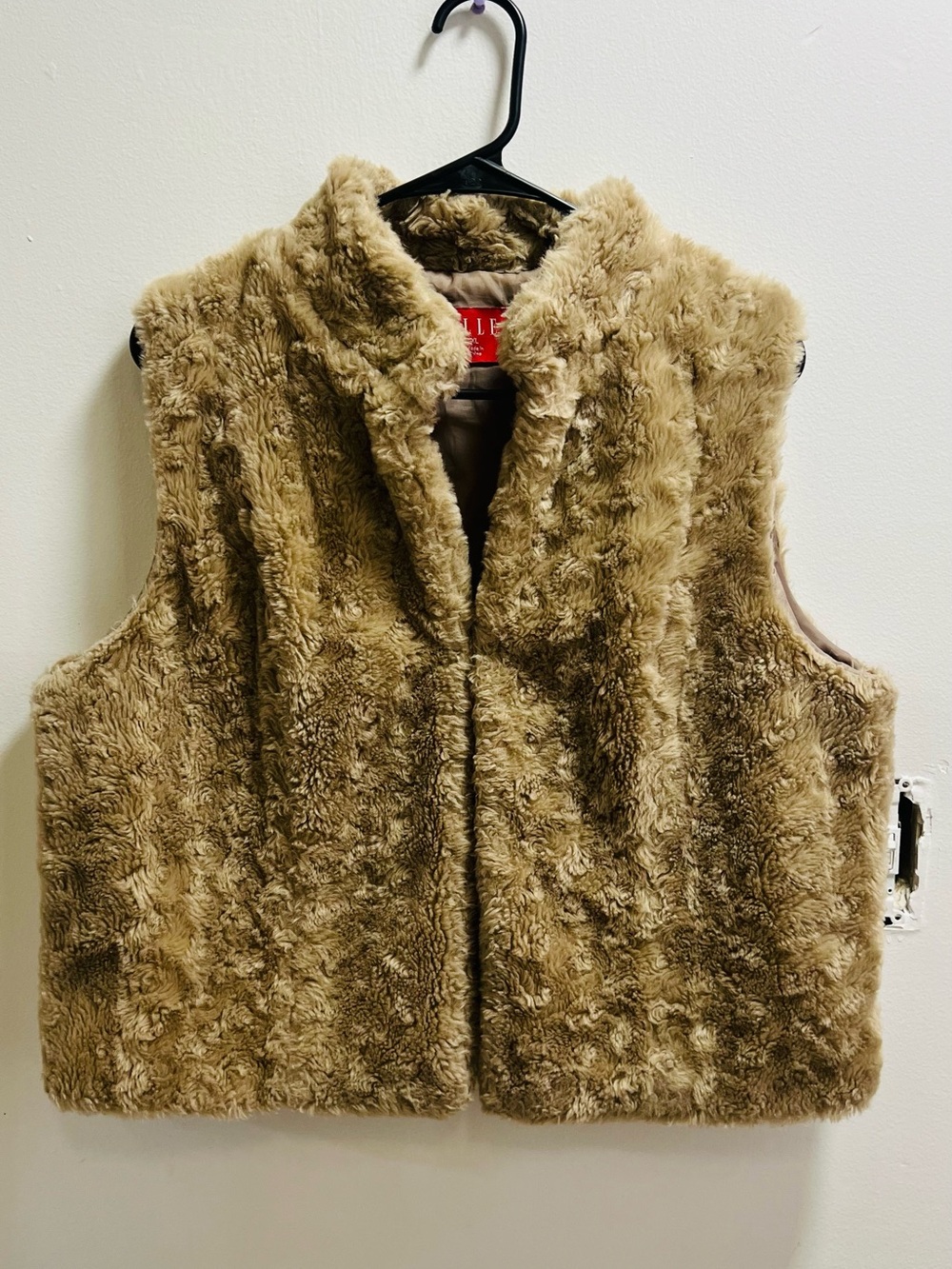 ELLE tan & brown faux fur vest in XL